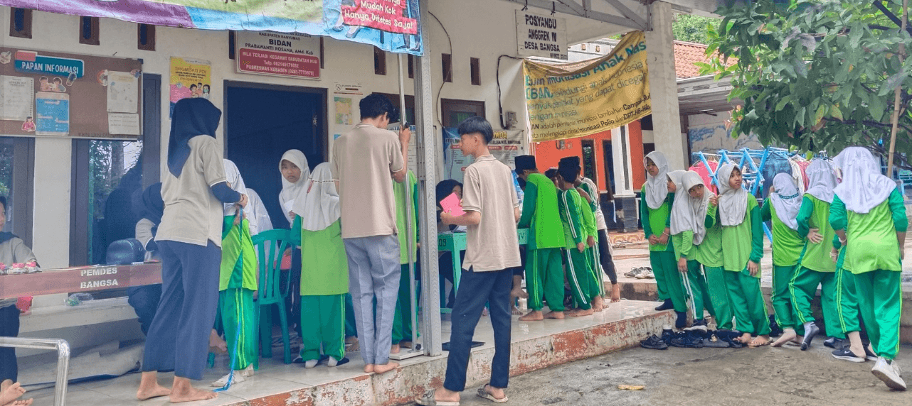 Posyandu Remaja MI Islamiyah Bangsa: Bekal Hidup Sehat Siswa Kelas VI Menuju Generasi ISTIMEWA
