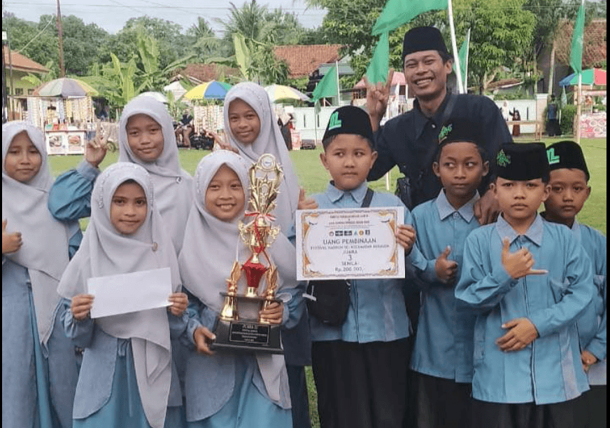 Juara Tiga dalam Sekejap: Generasi Muda Syubanul Yaum Neo Era MI Islamiyah Bangsa Ukir Prestasi Perdana